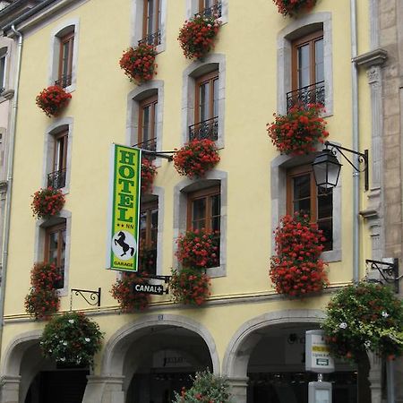 Hotel Cheval De Bronze Remiremont Exterior photo